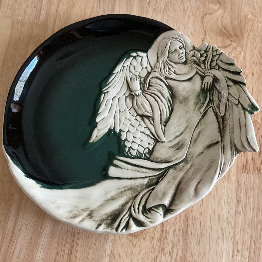 Flat Earth Ceramic Angel Plate Green and Cream